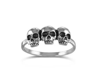 Skull Stacking Ring - Antique Silver Three Skulls Stackable Ring