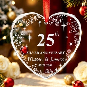Personalisierte Silber 25. Jahrestag Glas Ornament, 25. Hochzeitstag Geschenk, Benutzerdefinierte Weihnachtsdekoration, Geschenk für Eltern Ehemann Frau Glass Heart