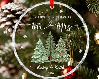 Gepersonaliseerde naam kerstornament, aangepaste glazen kerstbal, onze eerste kerst, cadeau voor pasgetrouwde, cadeau voor stel, familiecadeau