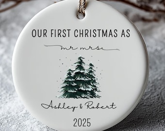 Adorno de Sr. y Sra., regalo de boda, recuerdo personalizado de la primera Navidad, adorno de Sr. y Sra. para nuestra primera Navidad, idea para la inauguración de la casa.