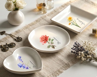 Personalized Birth Flower Trinket Dish, Custom Watercolor Ring Dish, Bridesmaid Gift, Christmas Gift, Birthday Jewelry Dish