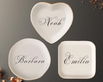 Aangepaste naamringschaal - gepersonaliseerde sieradenhouder, cadeau bruidsmeisje, bruiloft en verloving trinketschaal voor moeder zus beste vriend