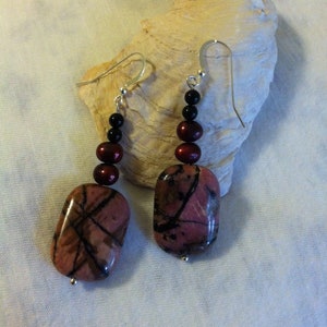 Rhodonite Earrings Rose and Black Abstract Handmade With Onyx Maroon Pearl Modern Artsy Office Jewelry Trendy Fall Winter Christmas Gift
