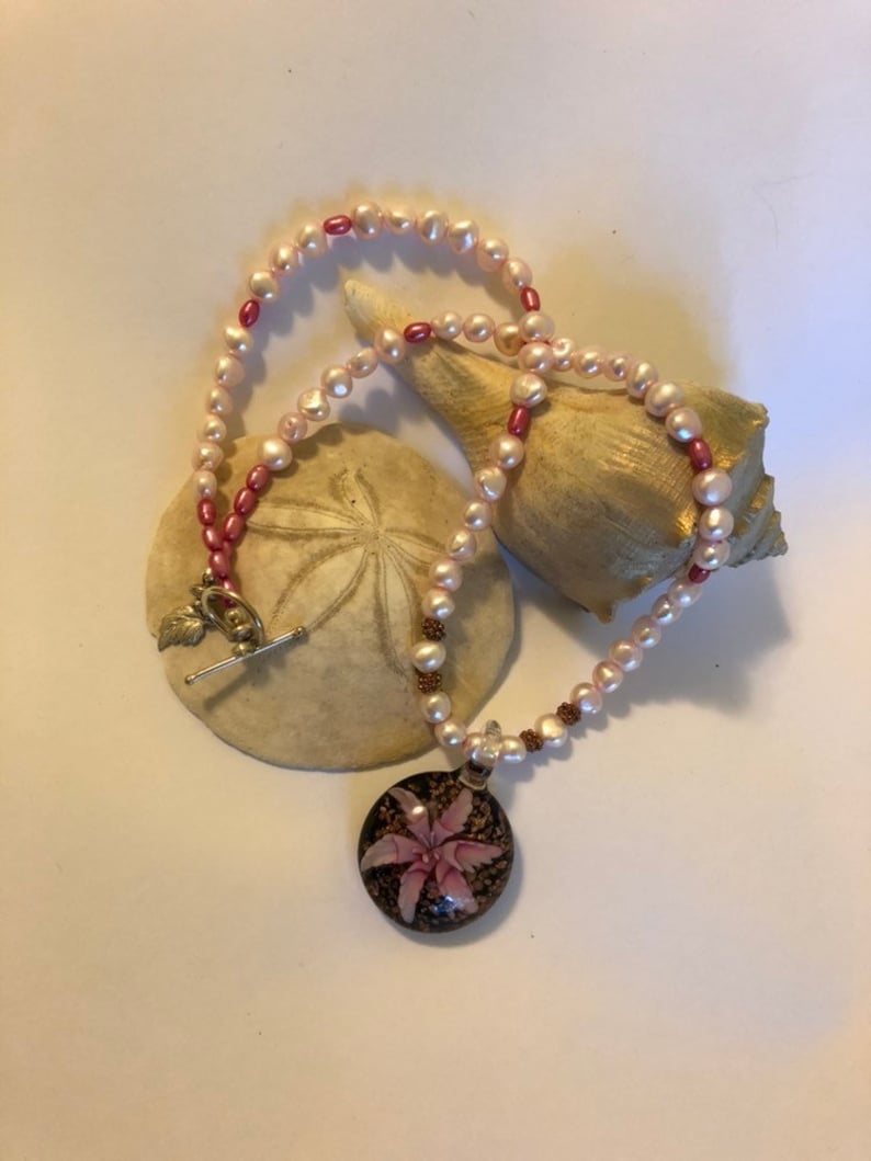 Sea Star Pink Flower Glass Pendant Necklace With Freshwater image 2