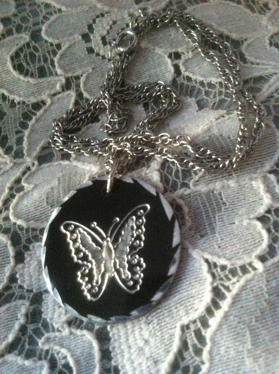 Butterfly Necklace Vintage Silver and Pewter Butt… - image 3