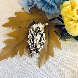 Calla Lily Brooch Sterling Silver Vintage Repousse Floral Pin Flower Nature Lover Jewelry