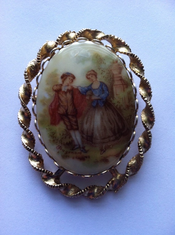 Victorian Courting Couple Brooch, Porcelain Frago… - image 3