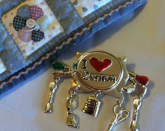 Sewing Charm Brooch Quilting and Sewing Pin Vintage Danecraft Gold Seamstress Brooch With Sewing Dangles I Love 2 Stitch Sewing Gift