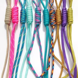 Paracord Keychain Bag Charms: Simple Rope Charm for Backpack, Handbag, Purse, or Keys – Handmade Minimalist Cord Key Ring