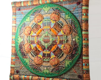 Weiches Mandala, textil Wanddeko, handgemachtes textiles Mandala, einzigartiges Kunstwerk, Wohndekor, Raumdeko, Wandbehang, Home & Living,