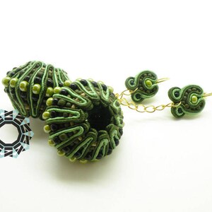 OOAK green and gold sphere soutache earrings, 3D soutache, long green earrings, textile jewelry, unique artwork, ooak earrings, ooak jewelry image 5