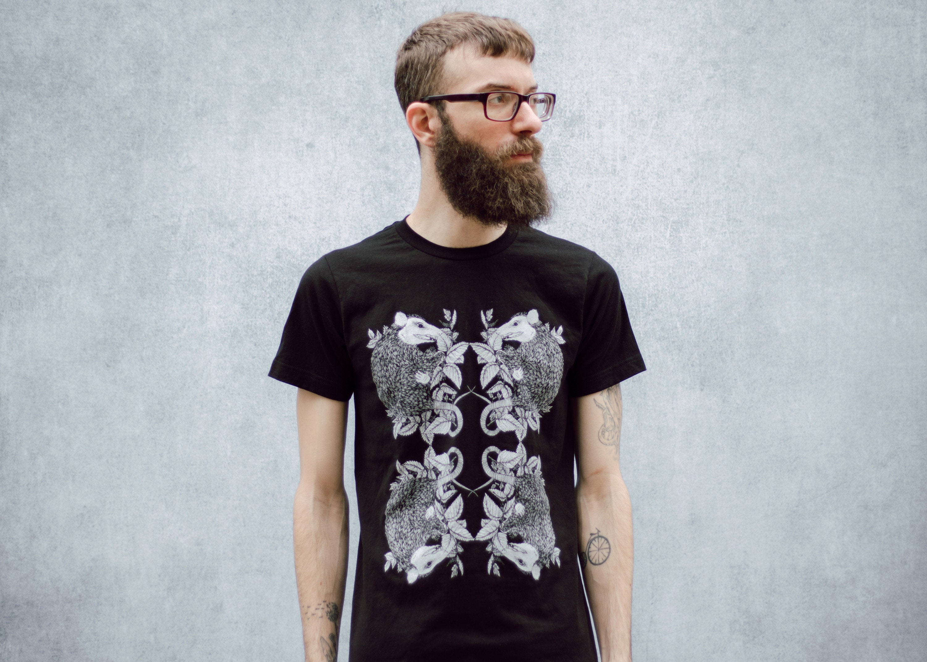 Entangled Possum and Stinging Nettle Black T-shirt - Etsy UK