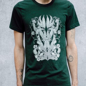 Heathered Evergreen Carnivorous Plants Unisex T-Shirt image 2