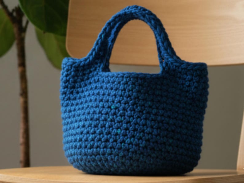 Charming Tote Crochet Bag Pattern | Beginner-friendly PDF | Easy Step ...