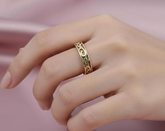 Gold Filigree Scroll Wedding Band, Vintage Style Ornate Engraved Ring, Delicate Floral Pattern Stacking Ring, Unique Anniversary