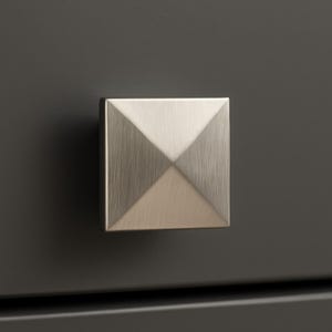 Brushed Nickel Square Cabinet Knob Door Drawer Pull Kitchen Cabinet Dresser Handle