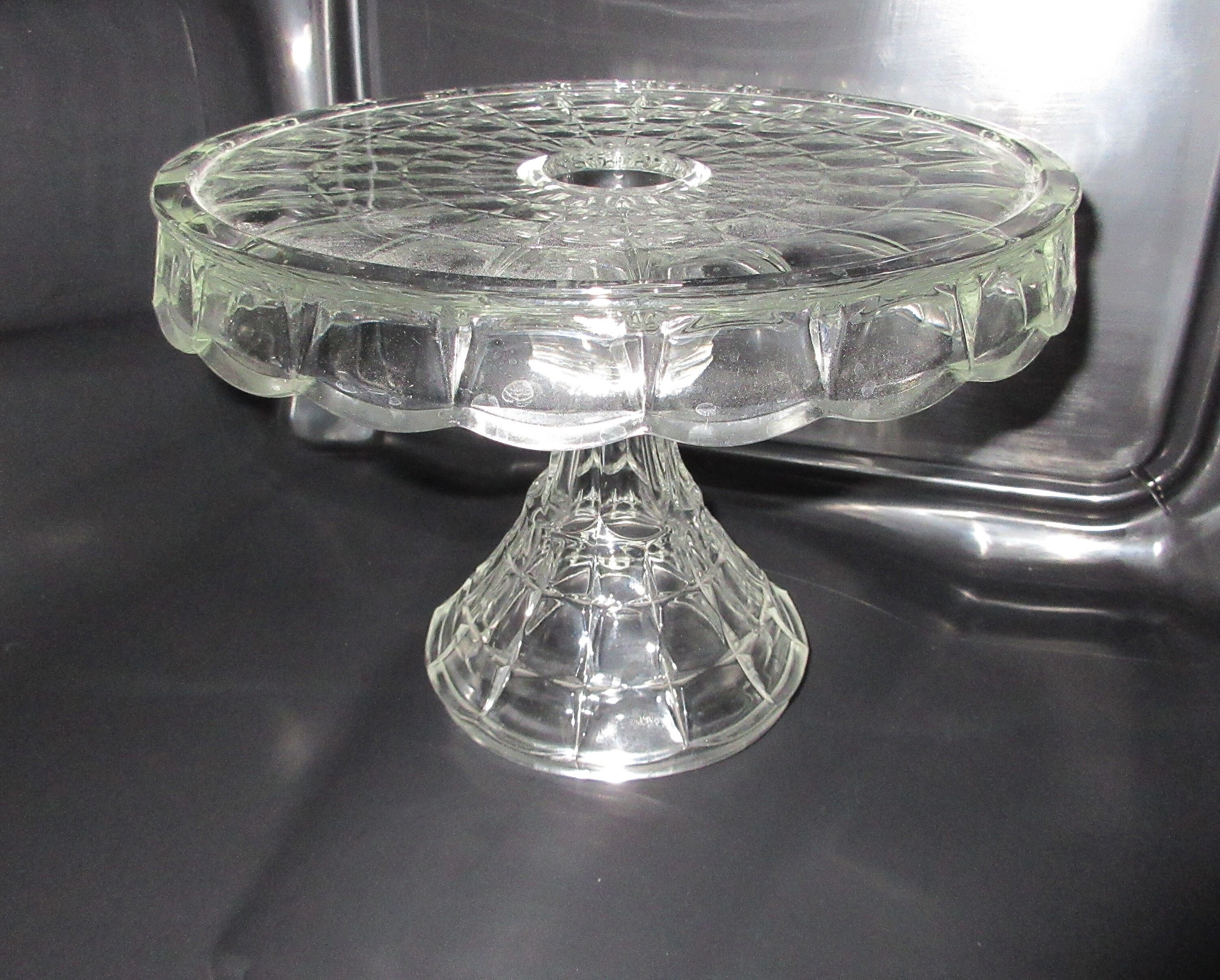 What Is A Rum Well In A Cake Stand at Jody Atkins blog