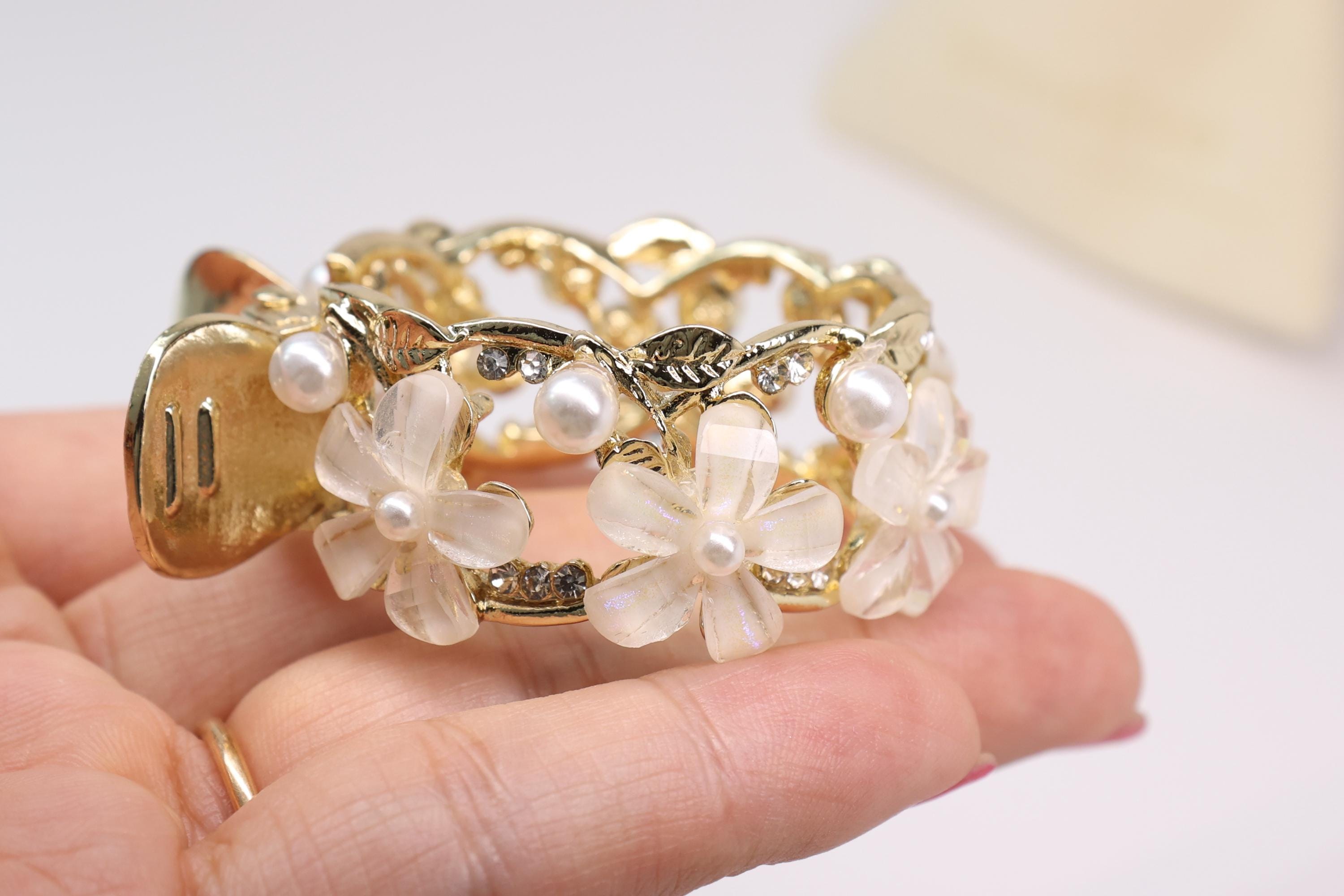 Vintage Adjustable Pearl Floral Gold Tone Hair Ponytail Cage Or Cuff MCM 1940 Hair Cuff, Ponytail Holder, Vintage Barrette, Molded  main image 4