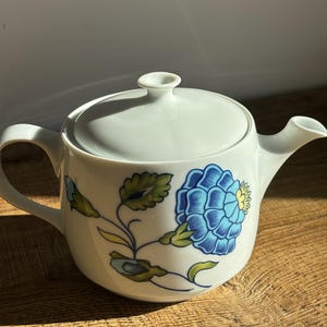 Vintage Richard Ginori Italien Tekanna – 1960-1970-talet Blågrön Blommig Tekanna av Porslin – Mitten av århundradet, Italien