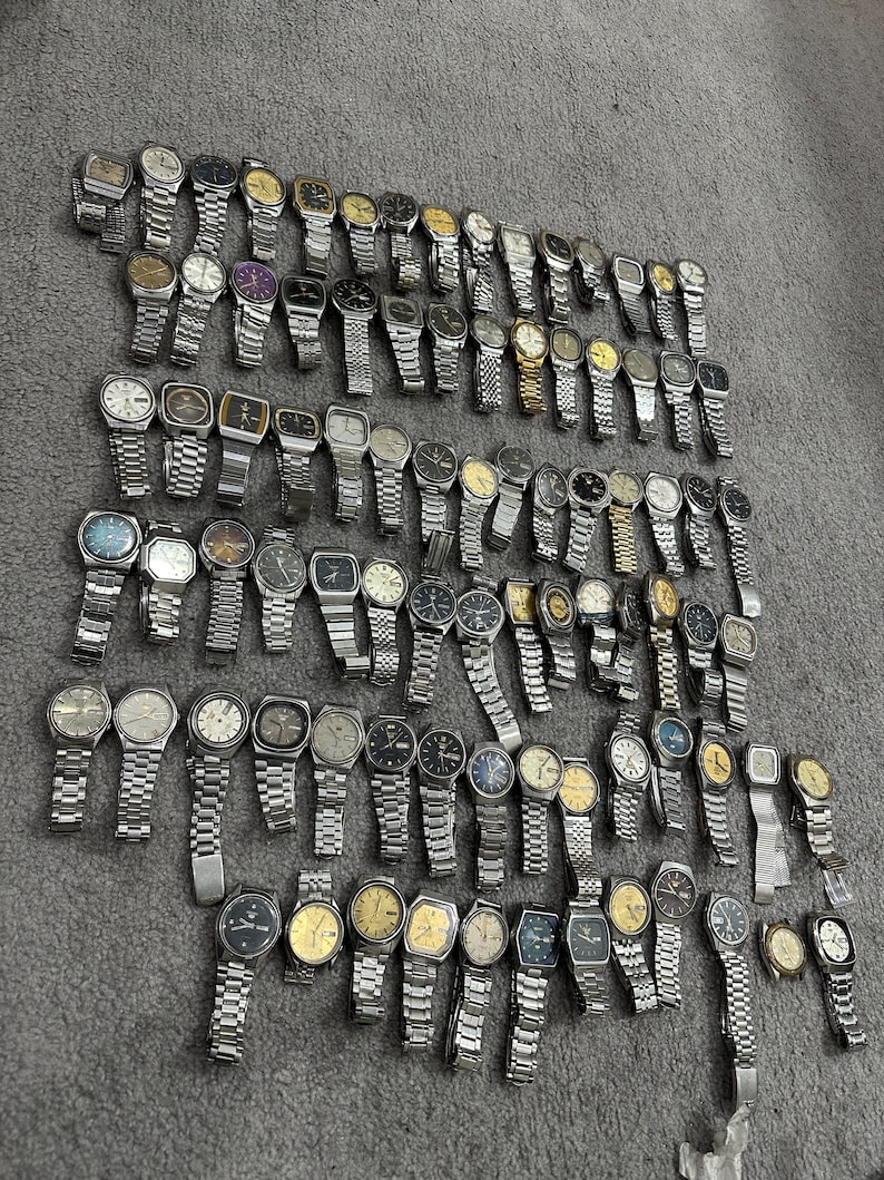 Vintage Lot Of 60 Pre Owned Used Junk Watches For Parts And Movements Japan image 3
