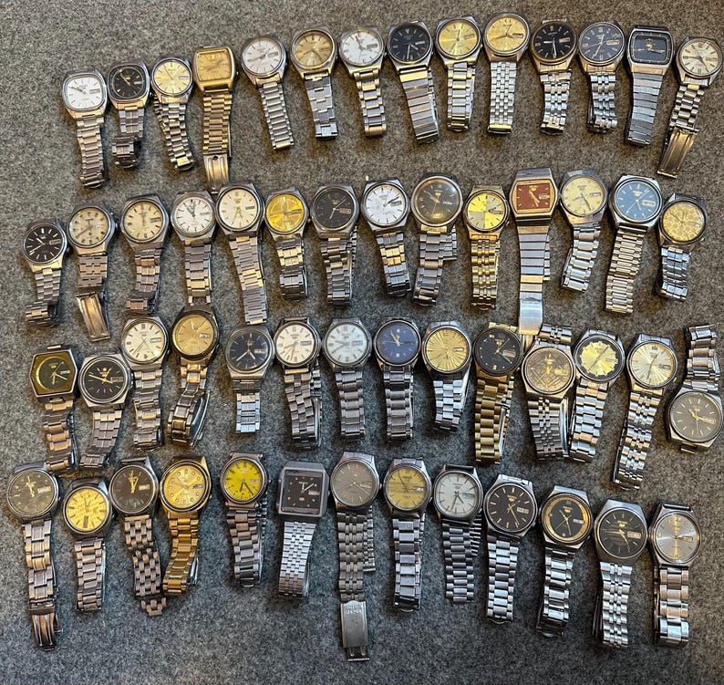 Vintage Lot Of 60 Pre Owned Used Junk Watches For Parts And Movements Japan image 2