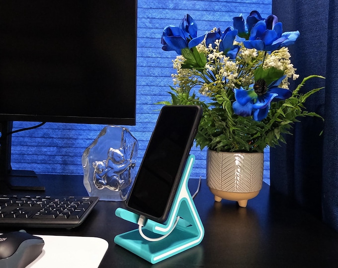 Cell Phone Stand for USB Charging