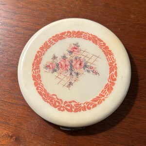 Floral Rex Fifth Avenue Compact Case 1940s