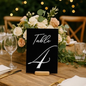 Plantilla moderna de números de mesa para bodas en negro / Letrero minimalista para mesa de recepción / Decoración de boda editable en Canva / Descarga instantánea