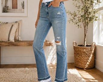 Mid Rise Distressed Denim Jeans, mittlere Waschung, Curvy Fit, zerstörte Saum Stretch Hose