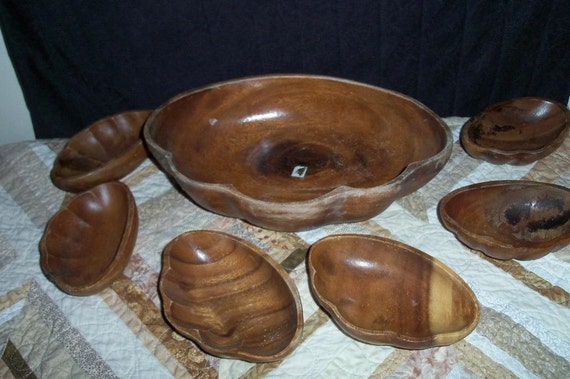 Wooden Bowl Set Scalloped Handcarved 6 Side Dishes from AntiquesandVaria NEW Free Shipping