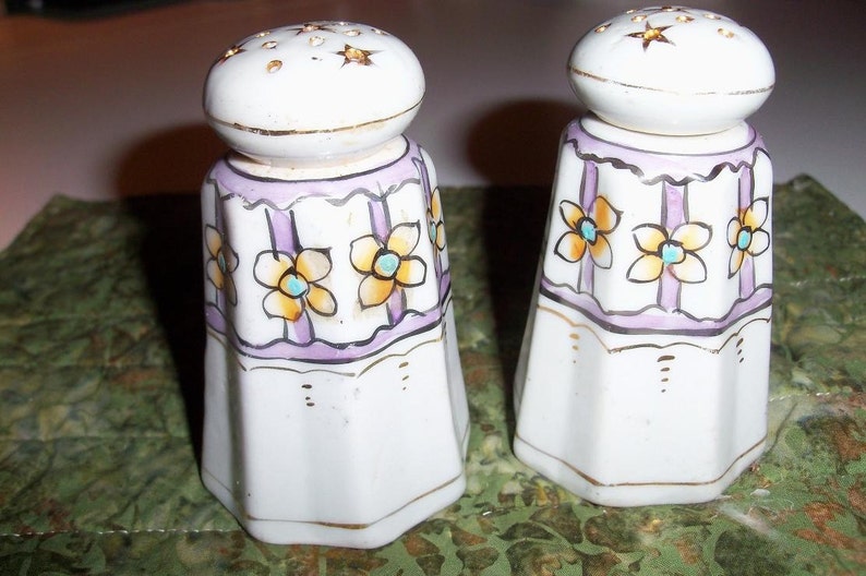 Salt & Pepper Nippon Hand Painted Shaker Set from Etsy