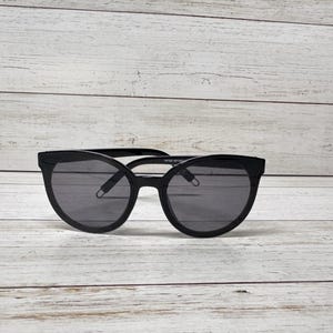Unisex Sunglasses Foster Grant BLACK 100% UVA-UVB Lens Protected