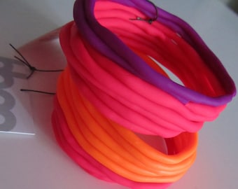 fluoro neon bright pink and rich purple squiggle seaweed polyclay bangle cuff