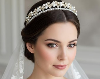 Bridal Pearl Crystal Tiara, Elegant Wedding Headband, Handmade Pearl Crown, Bride Hair Accessory