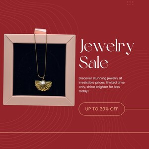 Gold Fan Pearl Necklace | Vintage Inspired Alloy Pendant