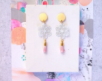 White Filigree Floral Earrings with Pink Tassel and Gold Post