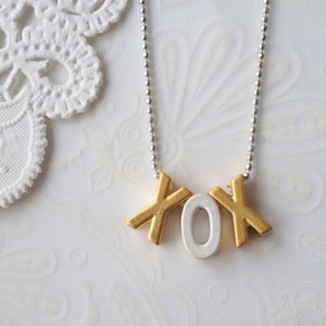 Colar XOX Prata e Ouro