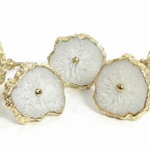 Tirador de cajón de gabinete de ágata blanca, manija decorativa para puerta de armario con galvanoplastia