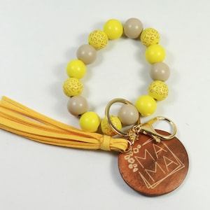 Mama wristlets, beautiful, beaded keychain, wrist keyholder, cheetah print keychain