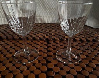 Cut Crystal Vintage Wine or Water Glasses – Set of 2 Classic Elegance