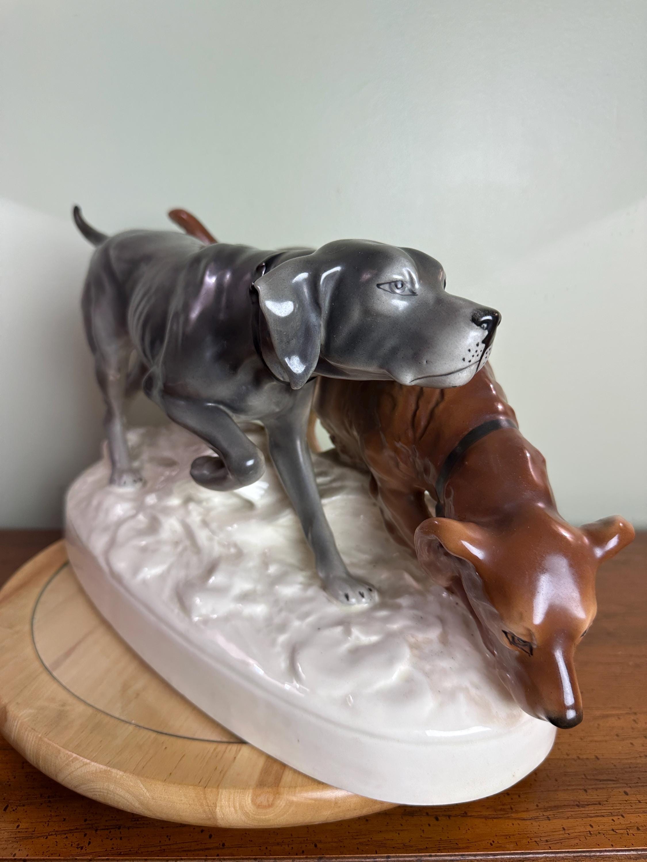 【大型】 Dux ロイヤルデュックス 犬 陶器置物 ハンティングドッグ Royal Dux Hunting Dogs - Etsy
