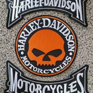 Willie G skull motorcycle patch (orange) plus rockers – 3-piece set – sew-on