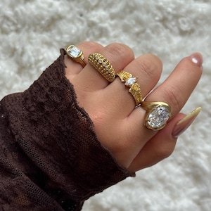 Vintage adjustable brass ring set – boho stacking rings for women