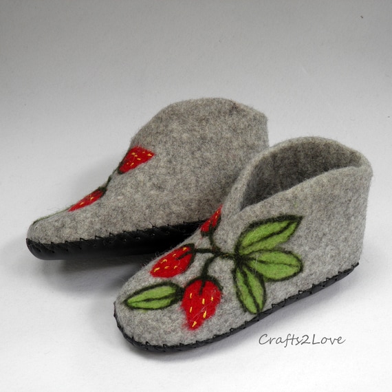 kids felt slippers