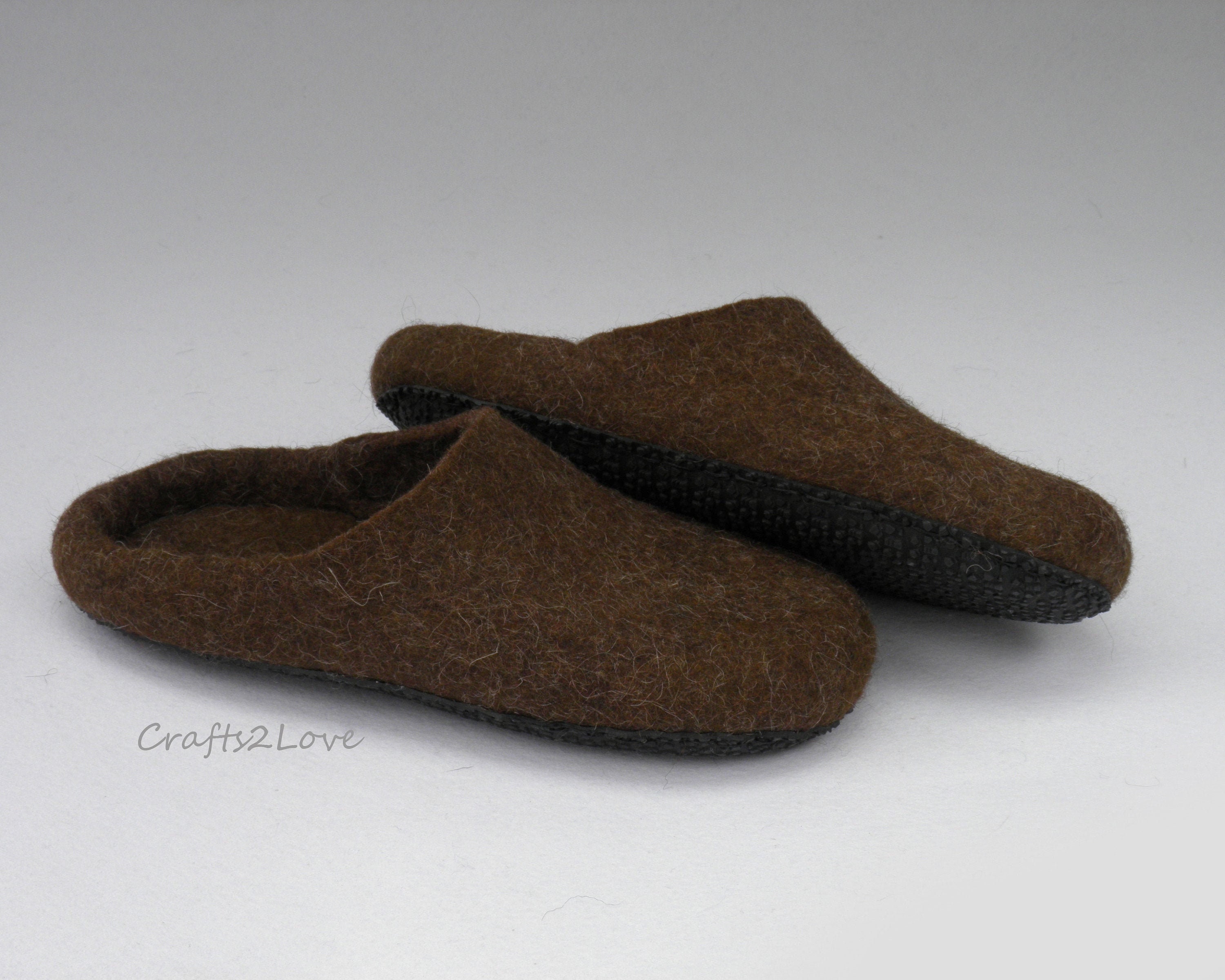mens felt slippers