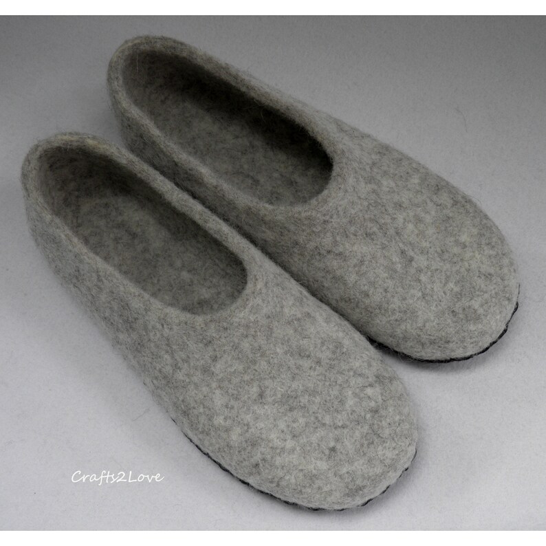 mens felt slippers