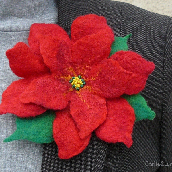 SALE. Christmas brooch. Red Poinsettia brooch. Felted flower brooch. Handmade felt flower. Large felt pin. Christmas poinsettia corsage.