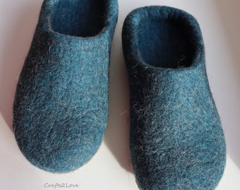 Felted slippers for women Felt wool slippers with soles Womens bedroom slippers Made to order