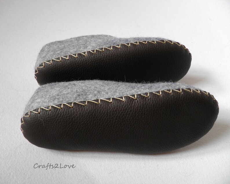 mens felt slippers