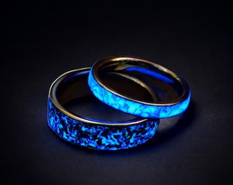 Anillo Lunar Azul Artemisa – Anillo de piedra lunar y meteorito Muonionalusta, banda de tungsteno/titanio con brillo azul, alianza de boda espacial, joyería cósmica